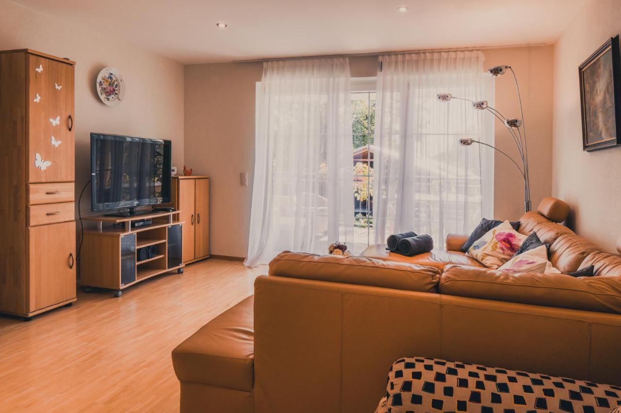 Coraline -Koblach, 6-10 P, 3 Schlafzimmer, Kueche, Riesige Terrasse, Parkplatz, Wifi, Stellplatz Ski Buitenkant foto